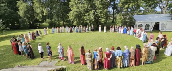 LISAPAKKUMINE Kahe päeva pilet L 8.-P 9.08.2026 NAISTE HEAOLUFESTIVAL Hatu mõisas. Pakkumine kehtib 31.08.2025